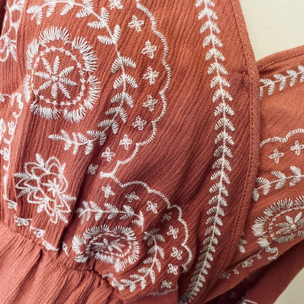 Coco + Jaimeson Cold Shoulder Faux Wrap Midi Dress - image 5